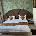 Hotel Shivay